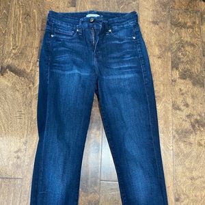 Size 2 Good American Professional Hemmed